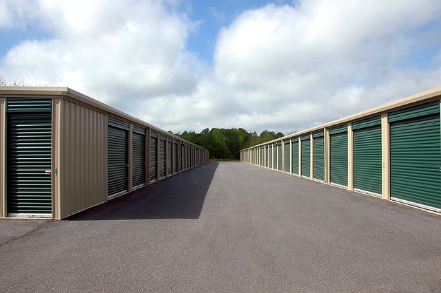 Prefab loodsen: efficiënt bouwen en snelle oplossingen